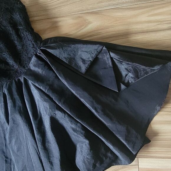 Marchesa Notte Lace Illusion Fit & Flare Taffeta Retro Cocktail Mini Dress Black - Picture 6 of 15